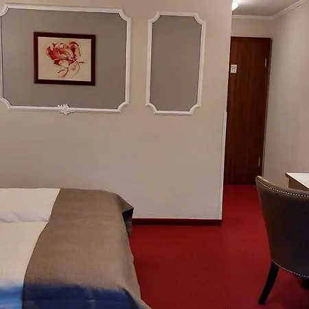 Weisse Taube Otel