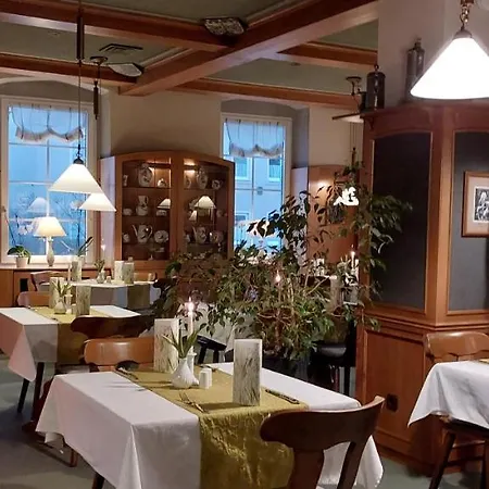 Weisse Taube 3* Döbeln