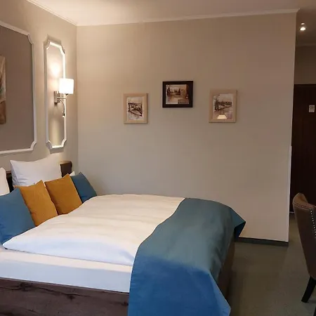 Hotel Weisse Taube Dobeln