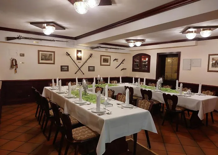 Hotel Weisse Taube 3*