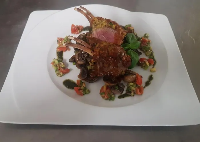 Weisse Taube فندق دوبلن