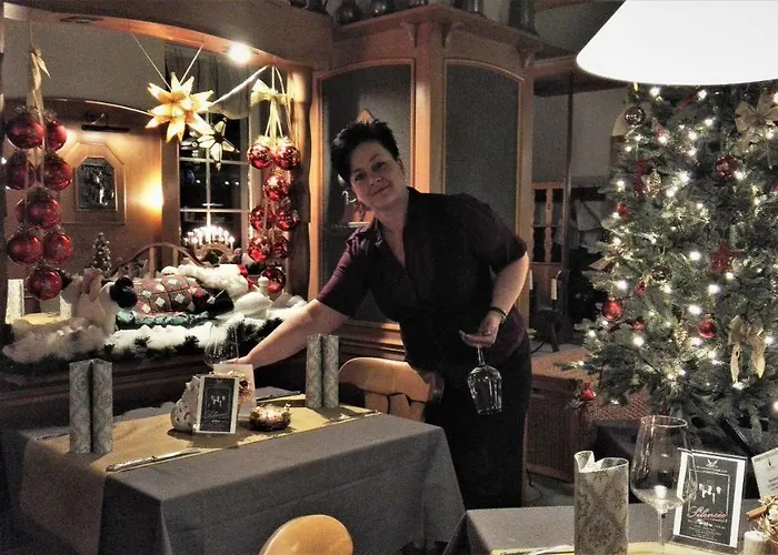 Weisse Taube فندق دوبلن